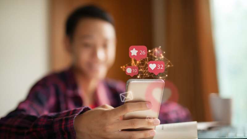 agence reseaux sociaux ia brest quimper